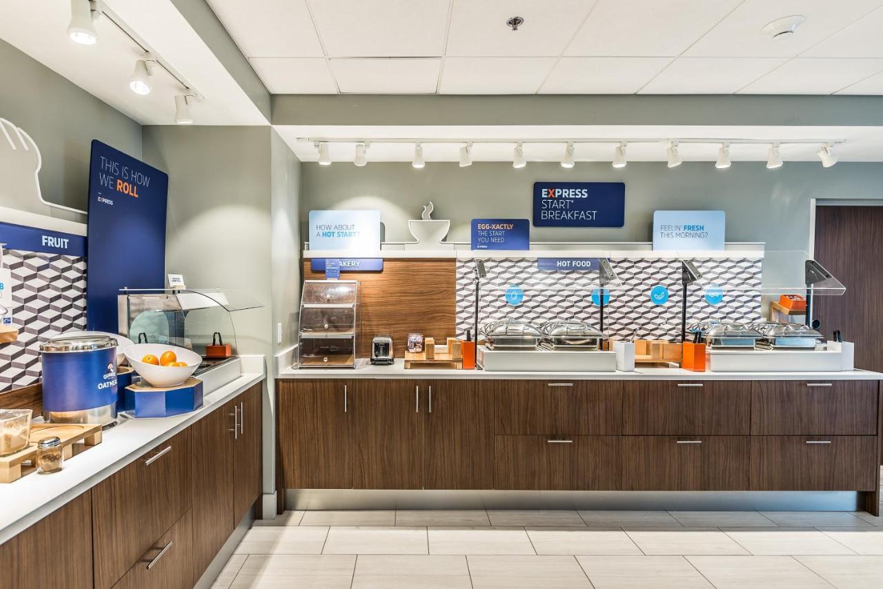Holiday Inn Express Flint-Campus Area By Ihg Eksteriør billede