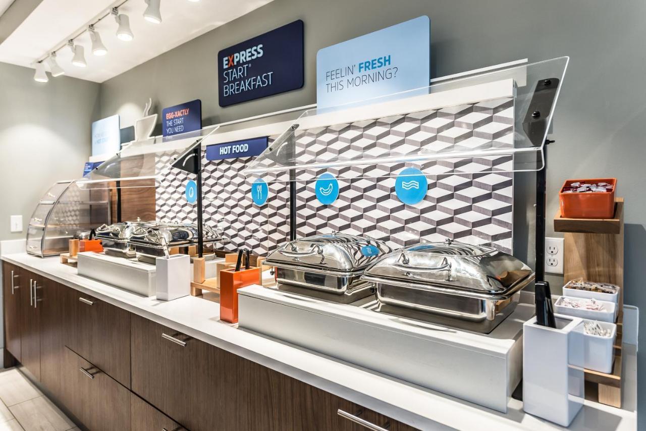 Holiday Inn Express Flint-Campus Area By Ihg Eksteriør billede