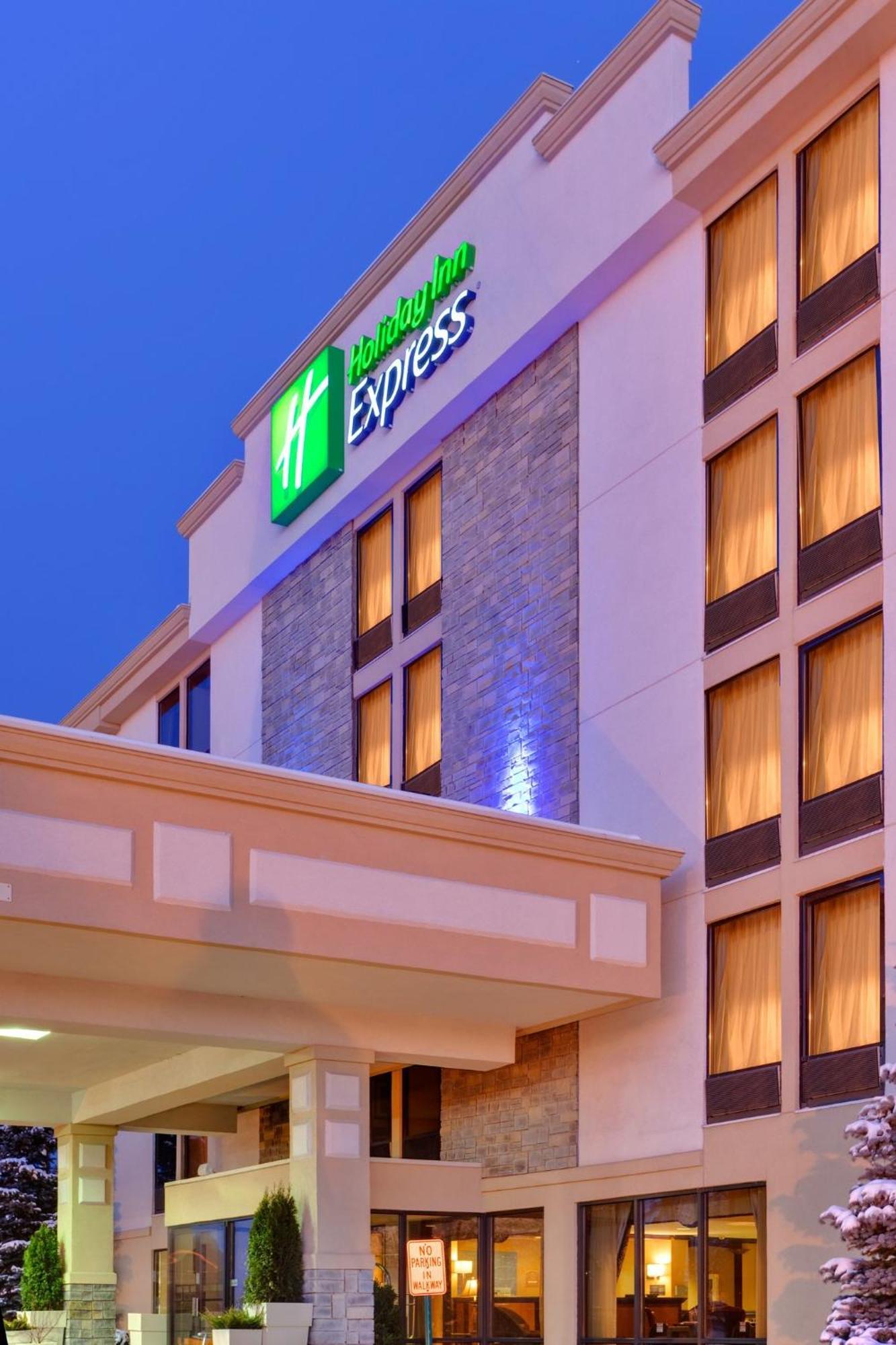Holiday Inn Express Flint-Campus Area By Ihg Eksteriør billede